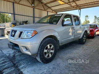 NISSAN FRONTIER S