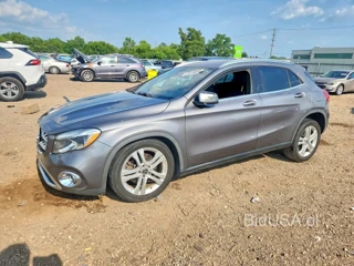 MERCEDES-BENZ GLA 250 4MATIC