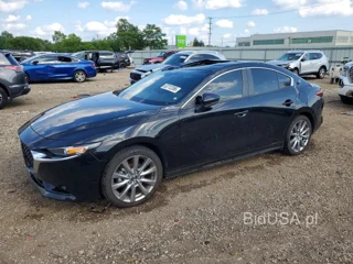 MAZDA 3 PREFERRED