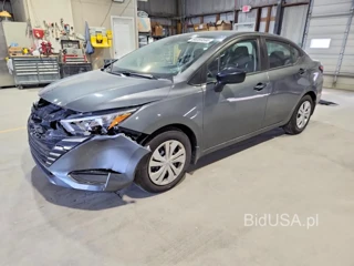 NISSAN VERSA S