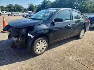 NISSAN VERSA S