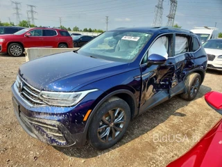 VOLKSWAGEN TIGUAN SE