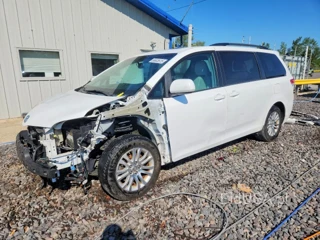 TOYOTA SIENNA XLE 8-PASSENGER