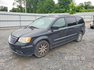 CHRYSLER TOWN & COUNTRY TOURING