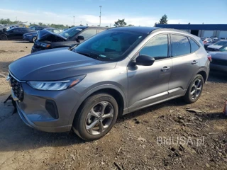 FORD ESCAPE ST LINE