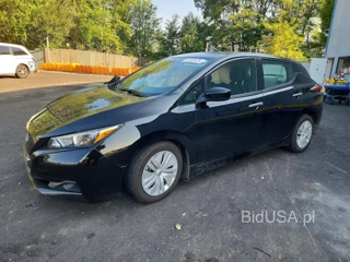 NISSAN LEAF S
