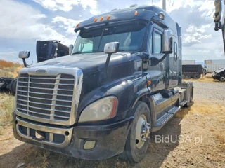 FREIGHTLINER CASCADIA 125