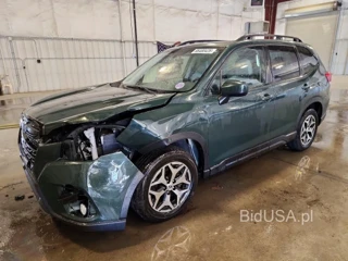 SUBARU FORESTER PREMIUM