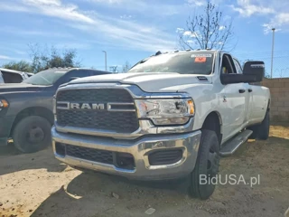 RAM 3500 TRADESMAN