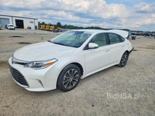 TOYOTA AVALON XLE
