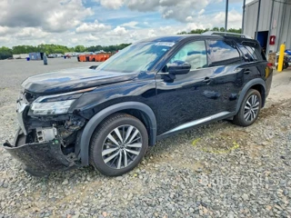 NISSAN PATHFINDER PLATINUM