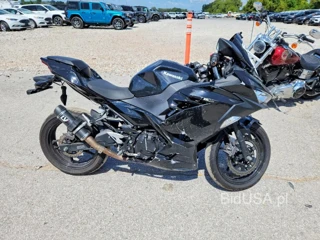 KAWASAKI EX400
