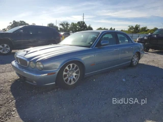 JAGUAR XJ8