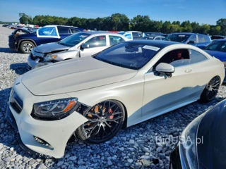 MERCEDES-BENZ S 550
