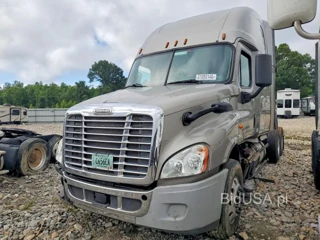 FREIGHTLINER CASCADIA 125