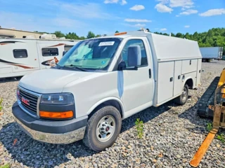 GMC SAVANA CUTAWAY G4500