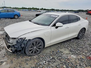 VOLVO S60 T8 RECHARGE INSCRIPTION