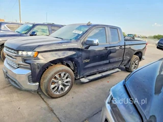 CHEVROLET SILVERADO C1500 LT