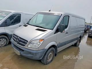 MERCEDES-BENZ SPRINTER 2500