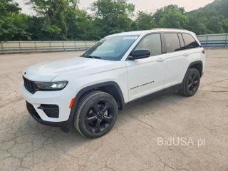 JEEP GRAND CHEROKEE LAREDO