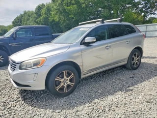 VOLVO XC60 T6 PLATINUM