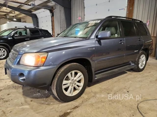 TOYOTA HIGHLANDER HYBRID