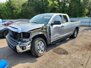 TOYOTA TUNDRA SR5