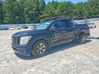 NISSAN TITAN S