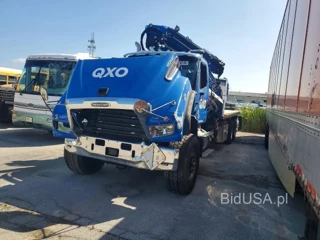 FREIGHTLINER 114SD