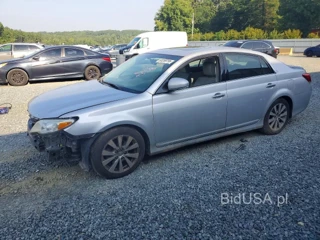 TOYOTA AVALON LIMITED