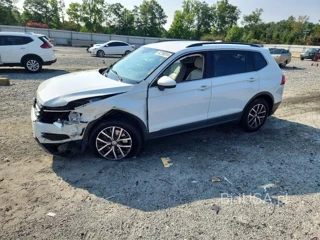 VOLKSWAGEN TIGUAN SE