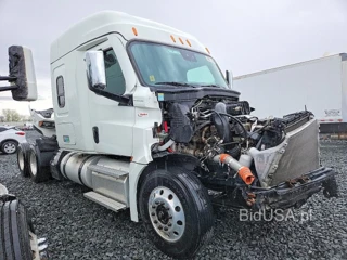 FREIGHTLINER CASCADIA 126