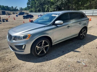 VOLVO XC60 T6 R-DESIGN PREMIER PLUS