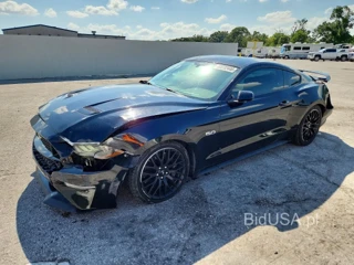 FORD MUSTANG GT