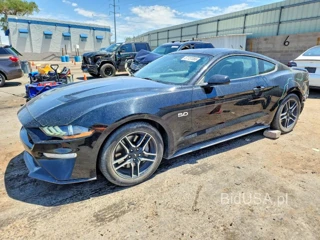 FORD MUSTANG GT