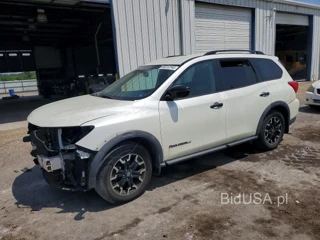 NISSAN PATHFINDER SV