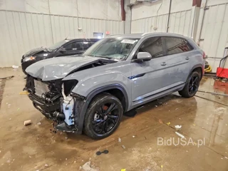 VOLKSWAGEN ATLAS CROSS SPORT SEL R-LINE