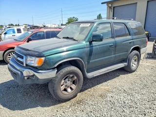 TOYOTA 4RUNNER SR5