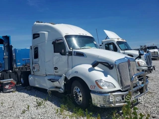 KENWORTH CONSTRUCTION T680