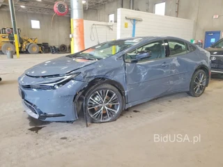 TOYOTA PRIUS XLE