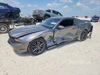 FORD MUSTANG GT