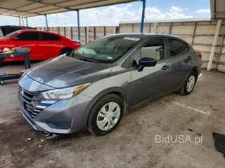 NISSAN VERSA S