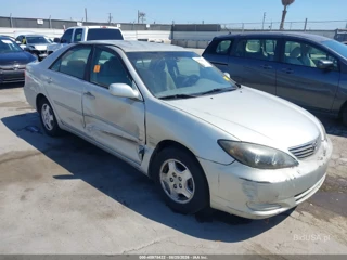TOYOTA TOYOTA CAMRY LE V6