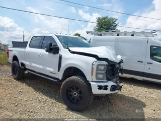FORD FORD F-350 LARIAT