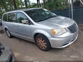 CHRYSLER CHRYSLER TOWN & COUNTRY TOURING-L