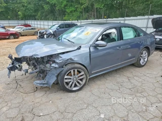 VOLKSWAGEN PASSAT SEL PREMIUM