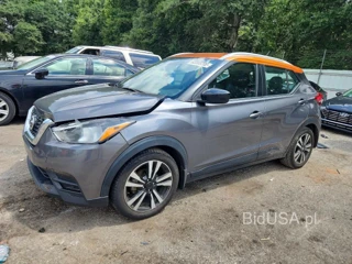 NISSAN KICKS SV