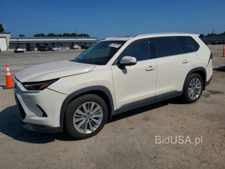 TOYOTA GRAND HIGHLANDER PLATINUM