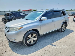 TOYOTA HIGHLANDER LIMITED