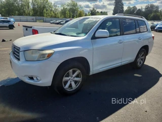 TOYOTA HIGHLANDER SE